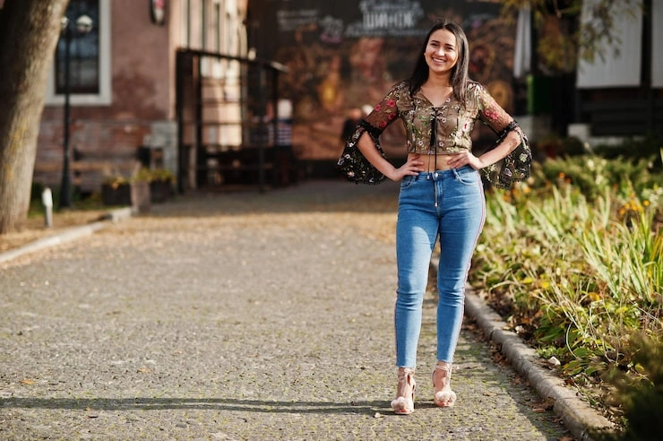 What Not To Wear With Wide Leg Jeans Over 40